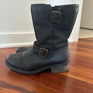 Ugg Chaney Moto Boots Women's 7 Black Nubuck Leather Side Zip Sheepskin Lined